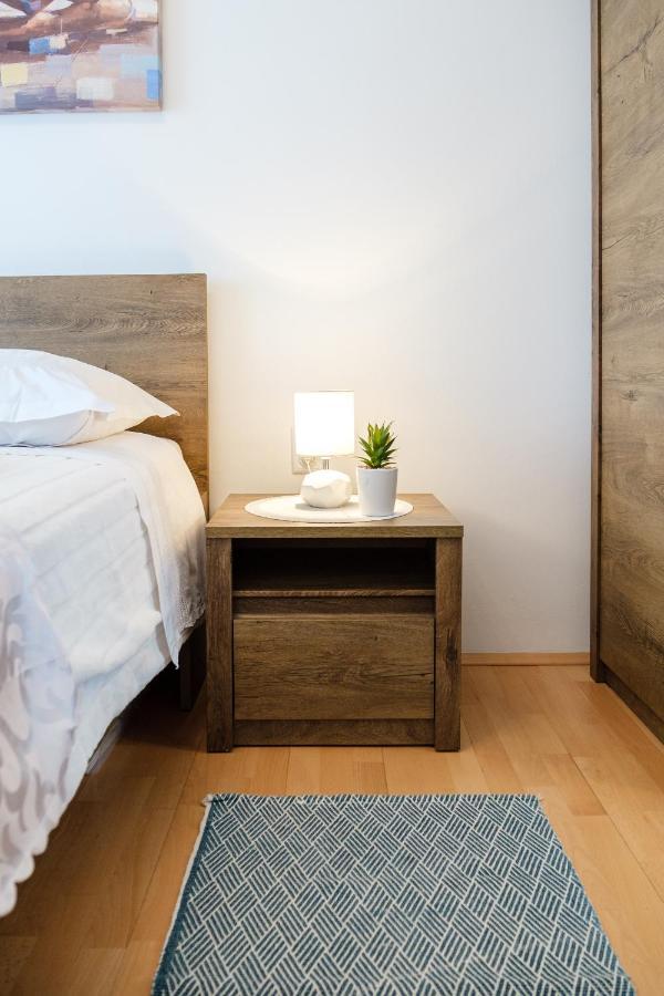Apartman Mare Milna  Luaran gambar