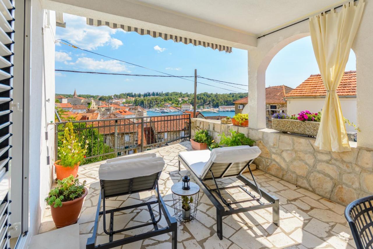 Apartman Mare Milna  Luaran gambar