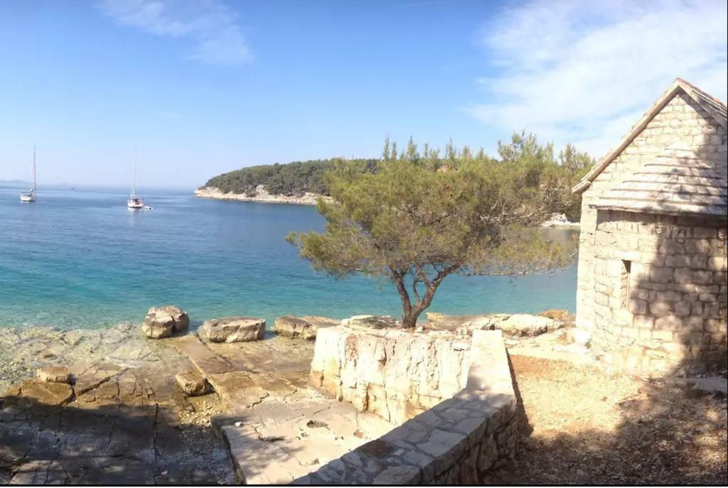 Apartman Mare Milna  Luaran gambar